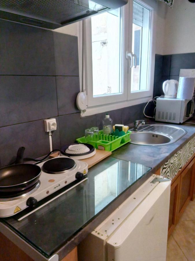 Prime Location Bright Studio City Center Super 5G Wifi 200Mbps With32"Tv Thessaloniki Exterior photo
